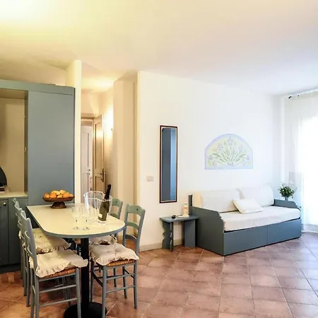 Rotondo Escape With Terrace Apartment Porto Rotondo
