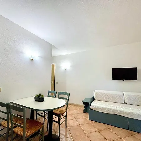 Daire Rotondo Escape With Terrace Porto Rotondo